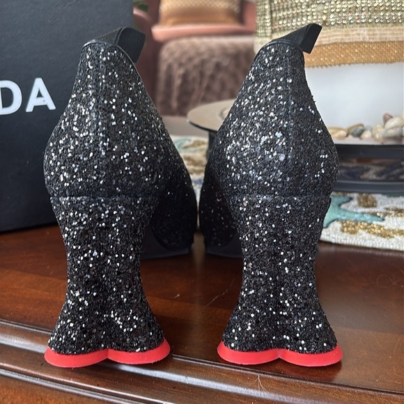 Brand New Lamoda My Love Glitter Heels Pointed Toe Heart Shaped Block Heels - Picture 7 of 16